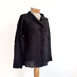ISSEY MIYAKE Textured Solid Black Button Front Top Japan Size 3 Pleats Please